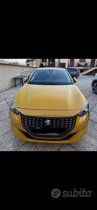 Usata Peugeot 208 75 CV (55 kW) 2021 Utilitaria