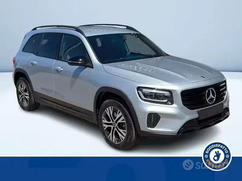 Nuova Mercedes GLB200 Advanced 150 CV (110 kW) 2026 Grigio SUV