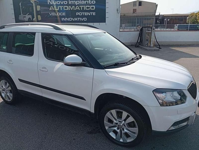 Usata Skoda Yeti Elegance 140 CV (102 kW) 2014 Bianco SUV