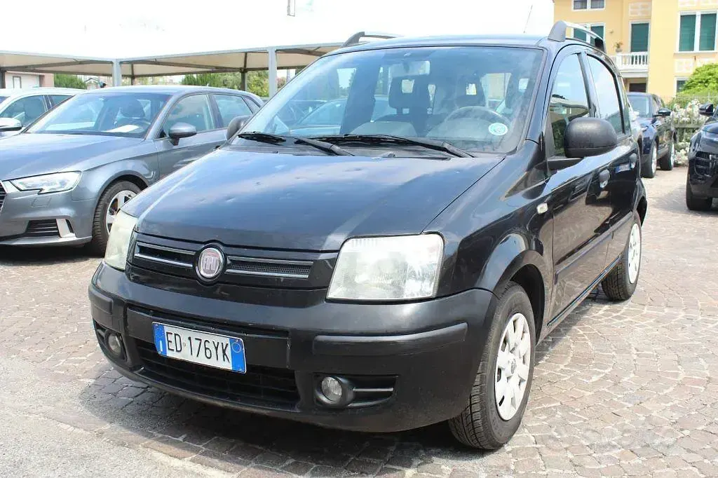 Usata Fiat Panda Emotion 60 CV (44 kW) 2010 Utilitaria