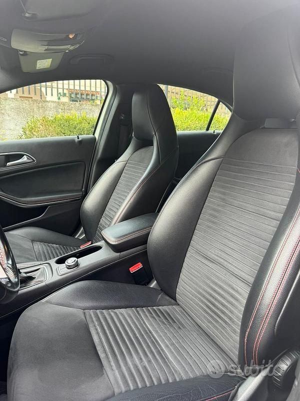 Usata Mercedes A200 136 CV (100 kW) 2014 Berlina