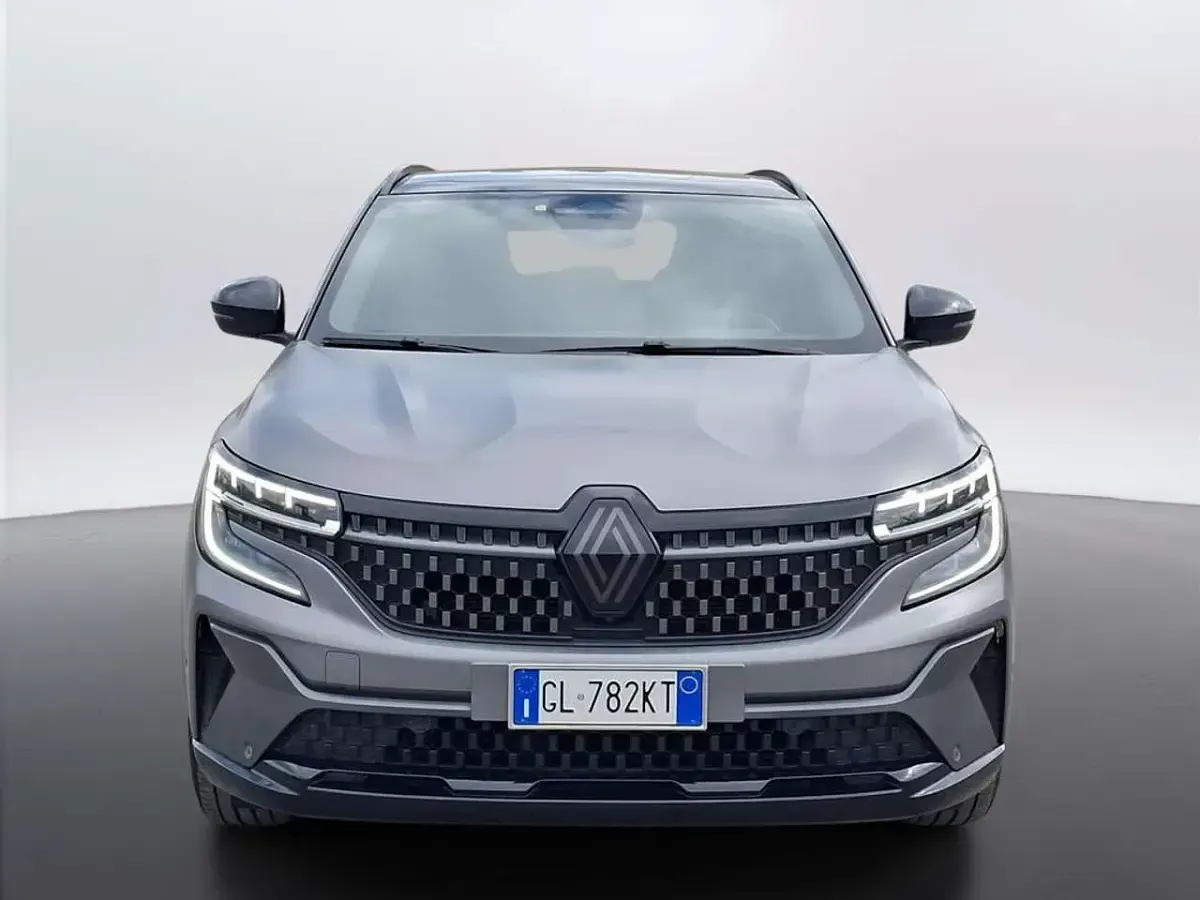 Usata Renault Austral Techno Esprit Alpine 199 CV (146 kW) 2023 Grigio SUV