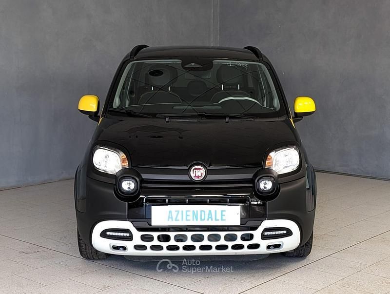 Usata Fiat Panda Cross Cross 94 CV (69 kW) 2024 Nero Utilitaria