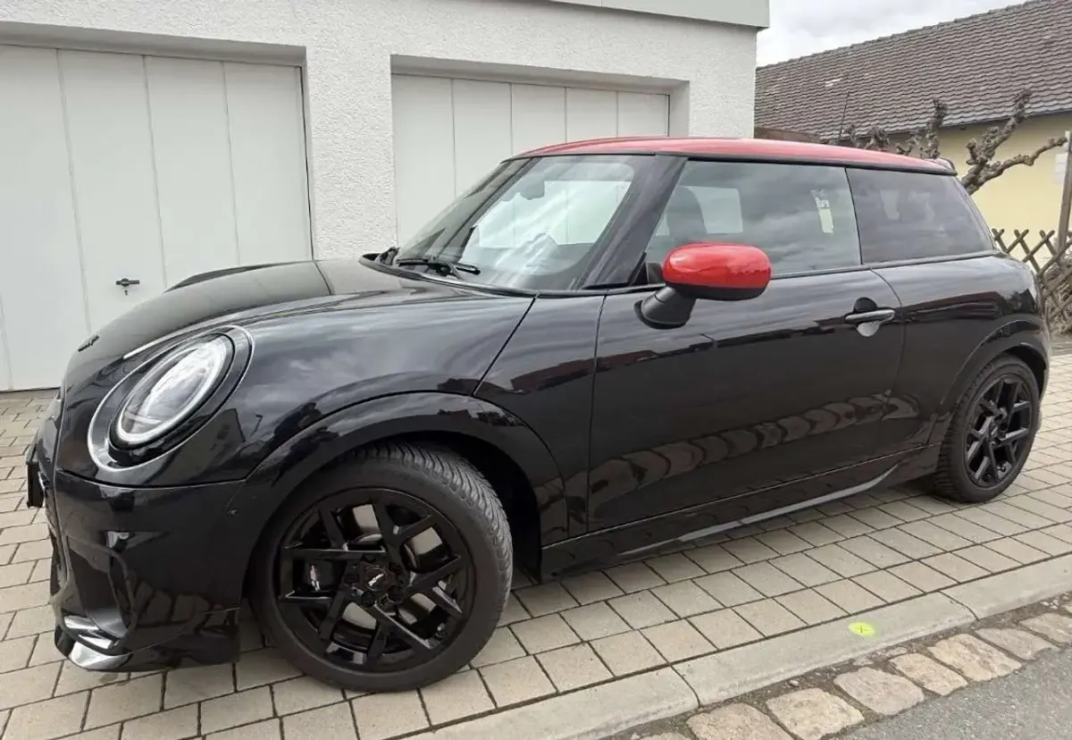 Usata Mini John Cooper Works 204 CV (150 kW) 2024 Other Utilitaria