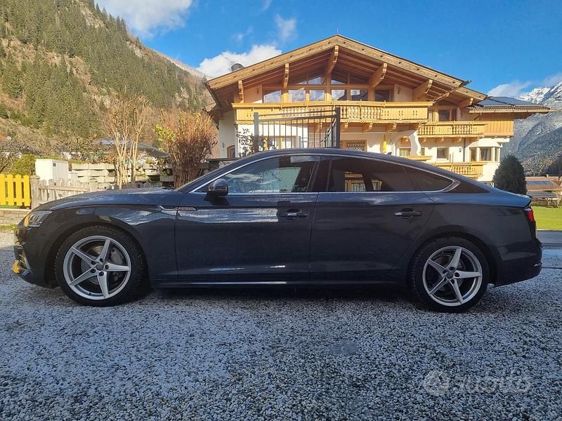 Usata Audi A5 Sport 190 CV (139 kW) 2019 Grigio Coupé