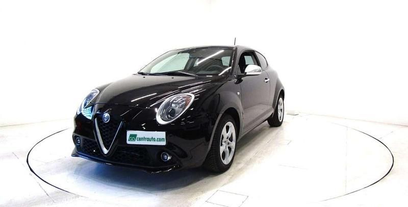 Usata Alfa Romeo MiTo 77 CV (56 kW) 2018 Prugna Utilitaria
