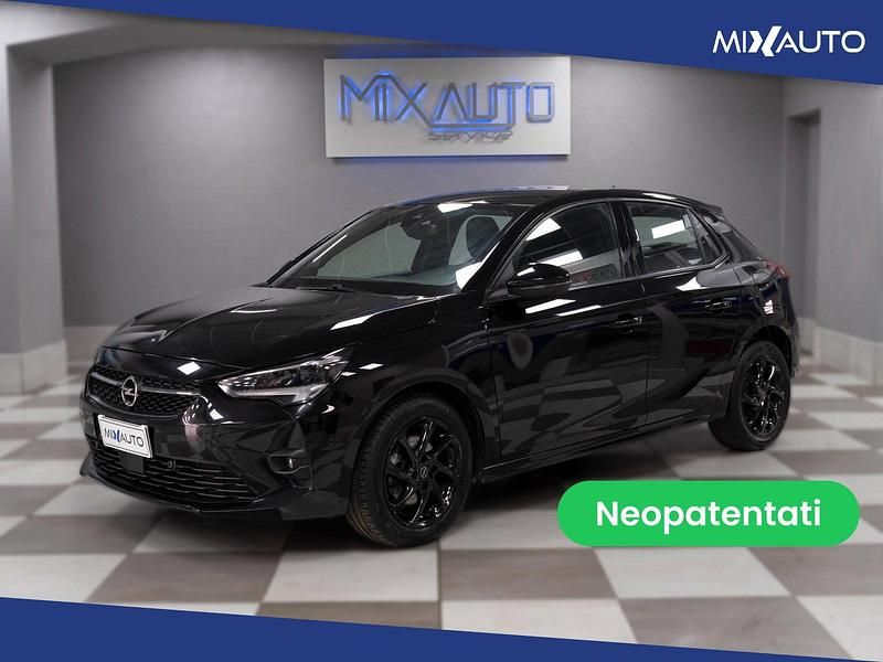 Usata Opel Corsa GS Line 101 CV (74 kW) 2022 Nero Utilitaria