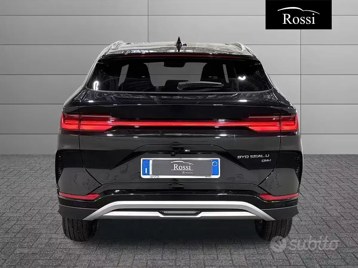 Usata BYD Seal U Boost 98 CV (72 kW) 2025 Nero SUV