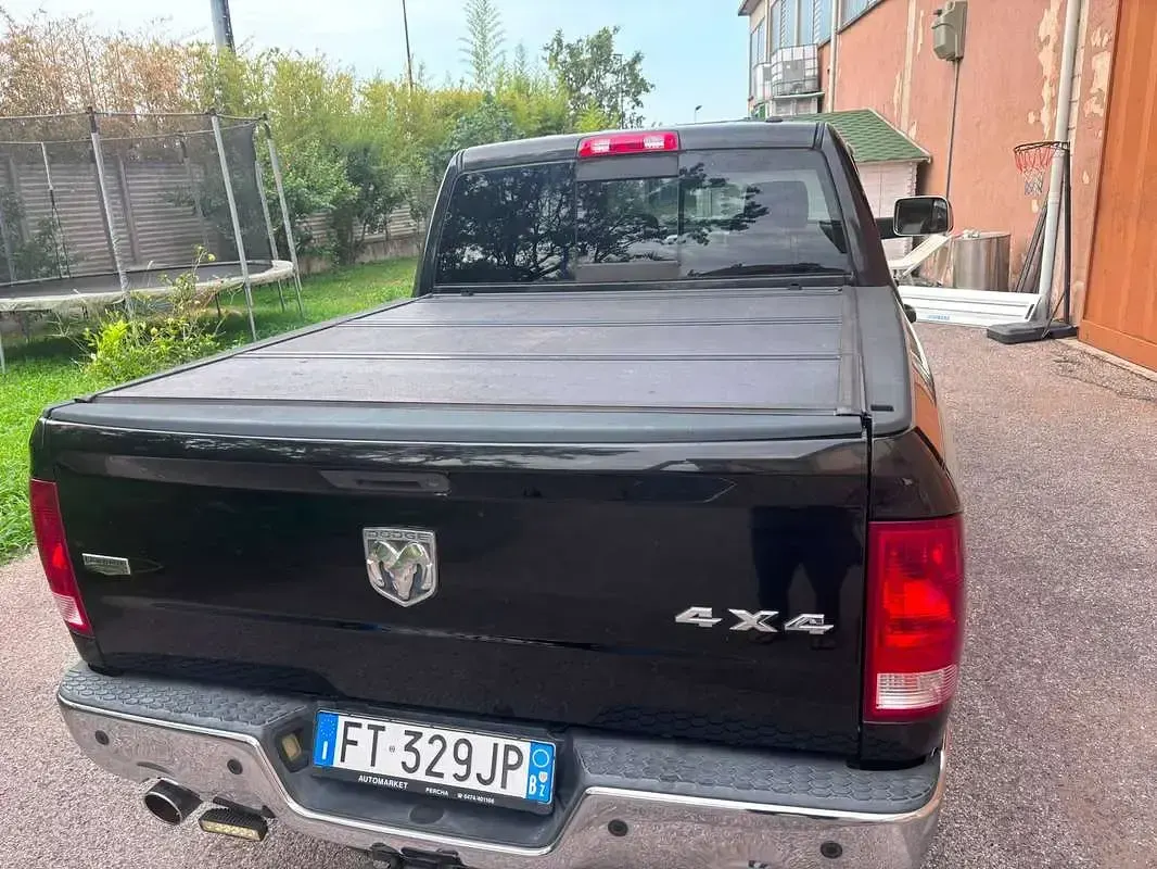 Usata Dodge Ram 394 CV (289 kW) 2009 Nero Pick-up