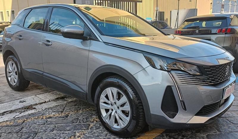 Usata Peugeot 3008 GT 131 CV (96 kW) 2021 Argento SUV