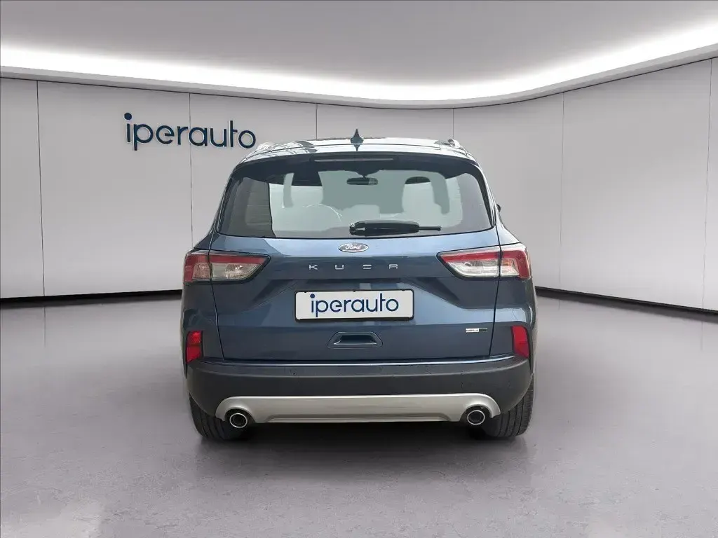 Usata Ford Kuga 150 CV (110 kW) 2022 Blu SUV