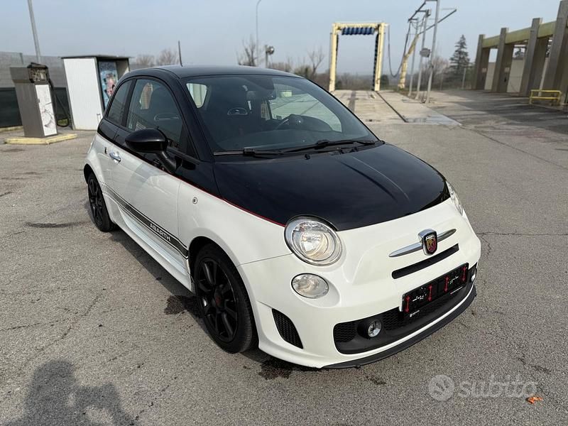 Usata Abarth 500 Custom 140 CV (102 kW) 2013 Nero Berlina