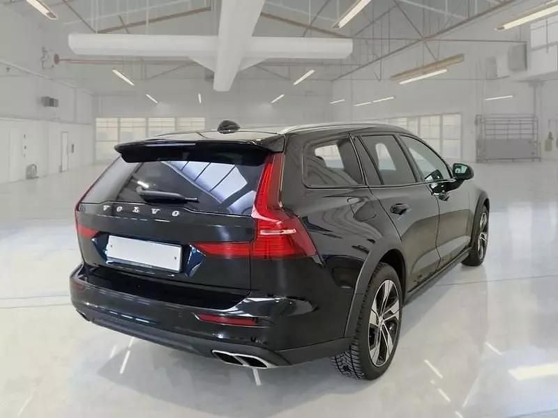 Usata Volvo V60 CC Business Edition 197 CV (144 kW) 2022 Station wagon