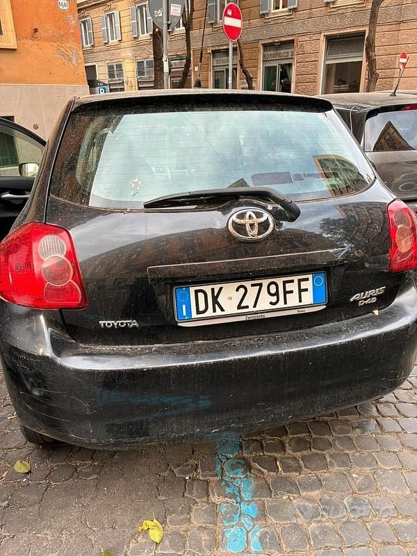 Usata Toyota Auris 2007 Nero Utilitaria