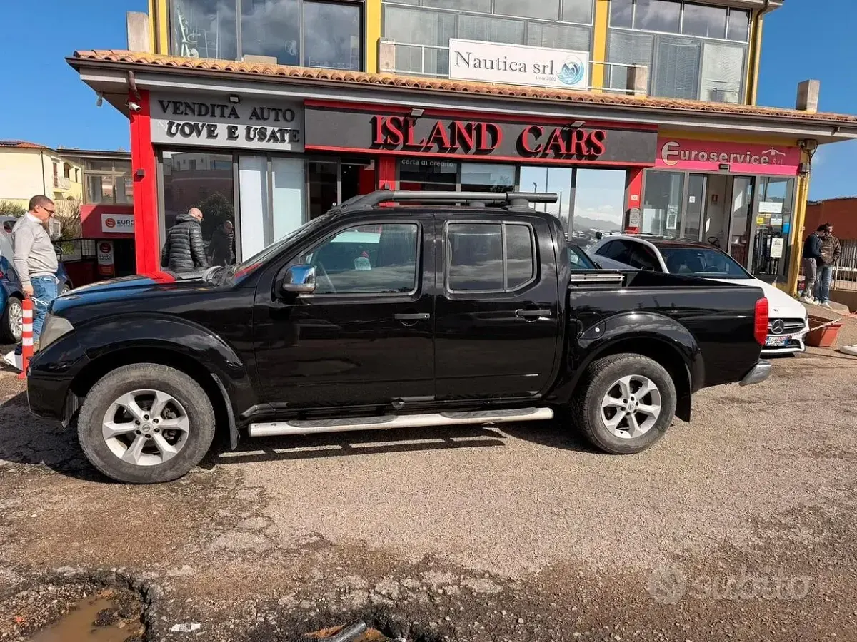 Usata Nissan Navara 171 CV (125 kW) 2007 Nero Pick-up