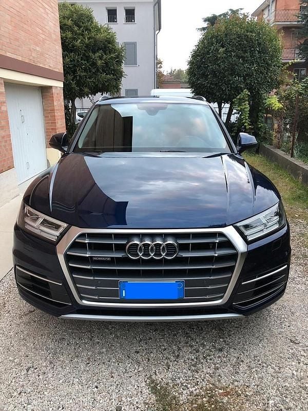 Usata Audi Q5 Business 190 CV (139 kW) 2017 Blu SUV