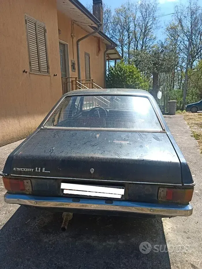 Usata Ford Escort 44 CV (32 kW) 1970