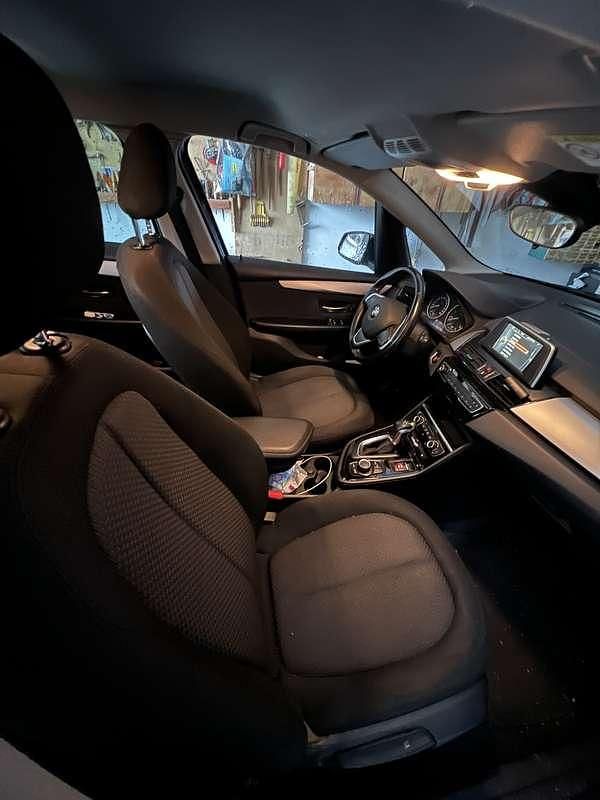 Usata BMW 218 Active Tourer Advantage 150 CV (110 kW) 2015 Grigio Monovolume