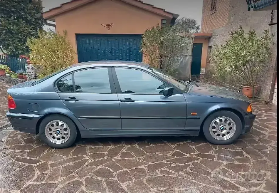 Usata BMW 320 136 CV (100 kW) 1999 Grigio Berlina