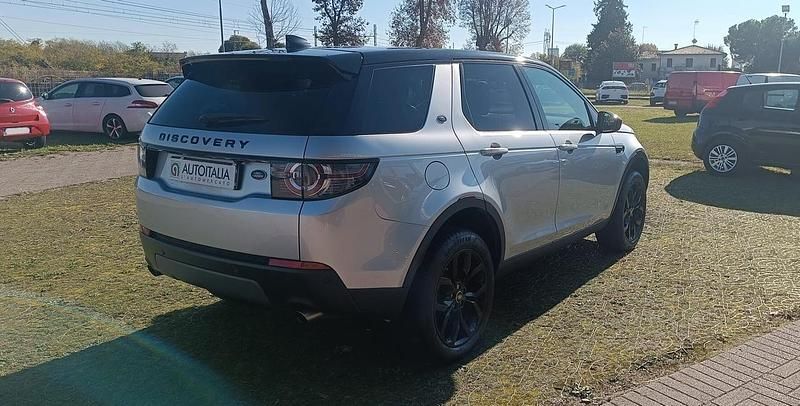 Usata Land Rover Discovery Sport HSE Luxury 180 CV (132 kW) 2017 Argento SUV