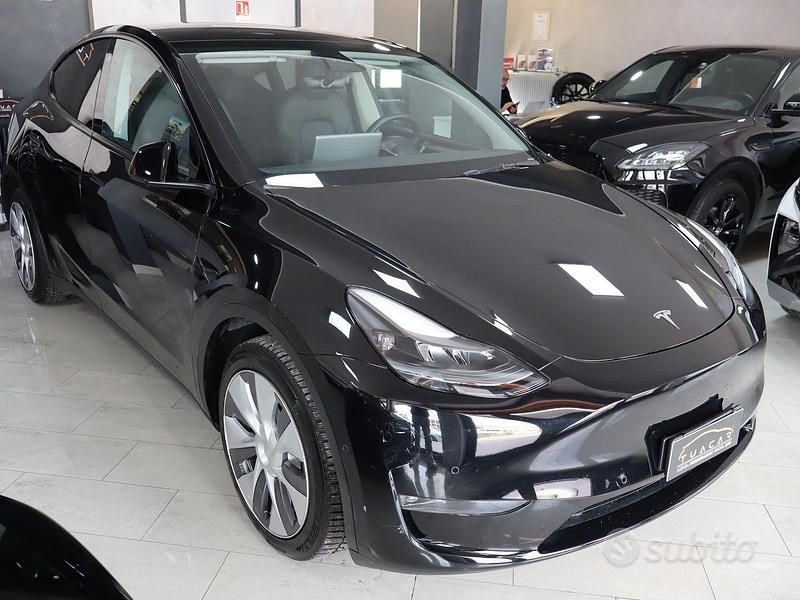 Usata Tesla Model Y 378 kW (514 CV) 2022 Nero SUV