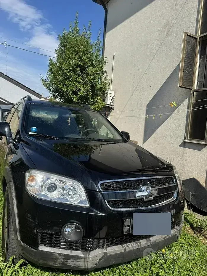 Usata Chevrolet Captiva 127 CV (93 kW) 2010 Nero SUV