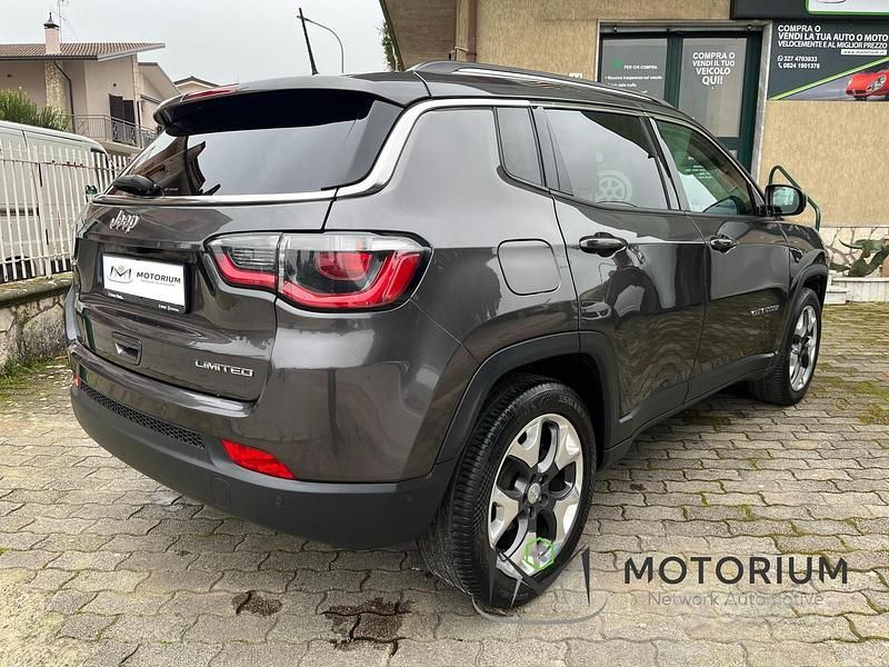 Usata Jeep Compass Limited 120 CV (88 kW) 2019 Gray SUV