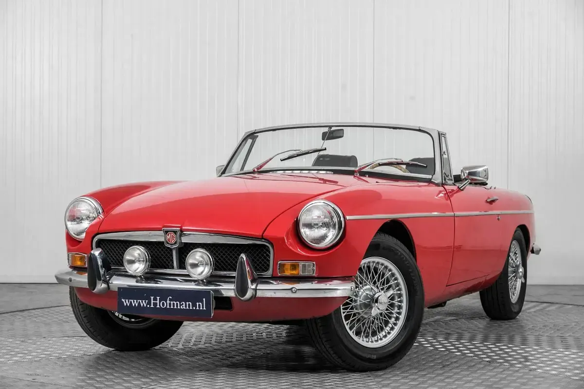 Usata MG B 97 CV (71 kW) 1973 Rosso Cabrio