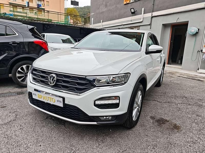 Usata VW T-Roc Business 150 CV (110 kW) 2020 Bianco SUV
