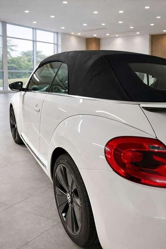 Usata VW Beetle Cabriolet 105 CV (77 kW) 2014 Bianco Cabrio