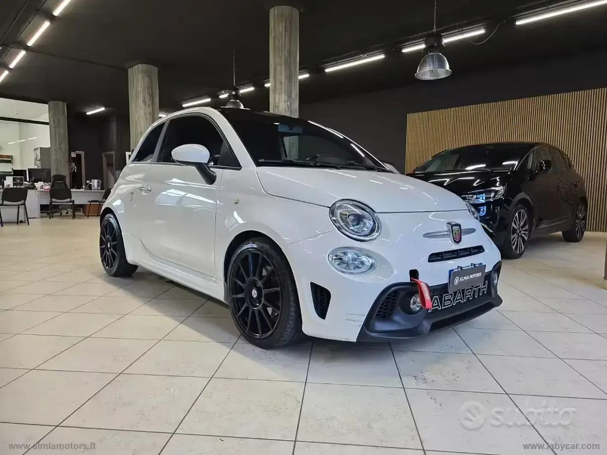 Usata Abarth 595 145 CV (106 kW) 2018 Bianco Berlina