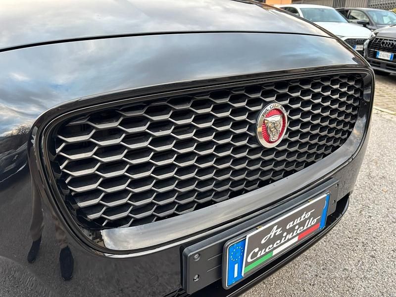 Usata Jaguar E-Pace R-Dynamic 150 CV (110 kW) 2020 Nero SUV