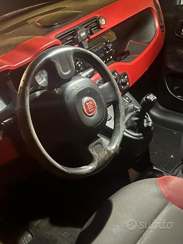 Usata Fiat Panda 75 CV (55 kW) 2015 Nero Utilitaria