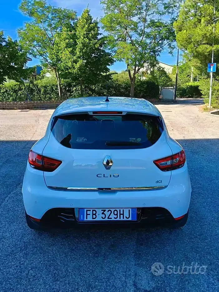 Usata Renault Clio IV 75 CV (55 kW) 2015 Bianco Berlina
