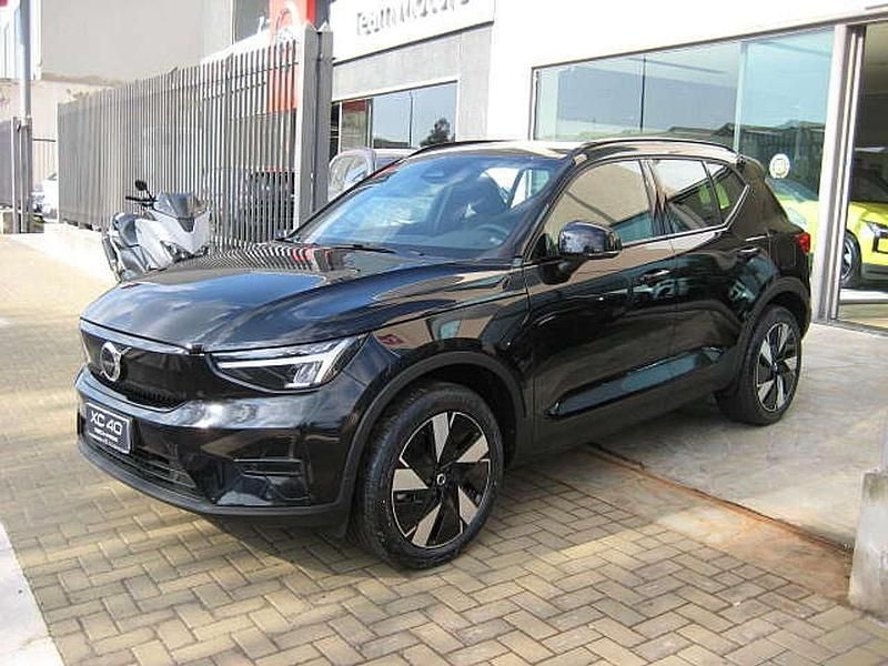Nuova Volvo XC40 Plus 175 kW (238 CV) 2025 Onyx black SUV