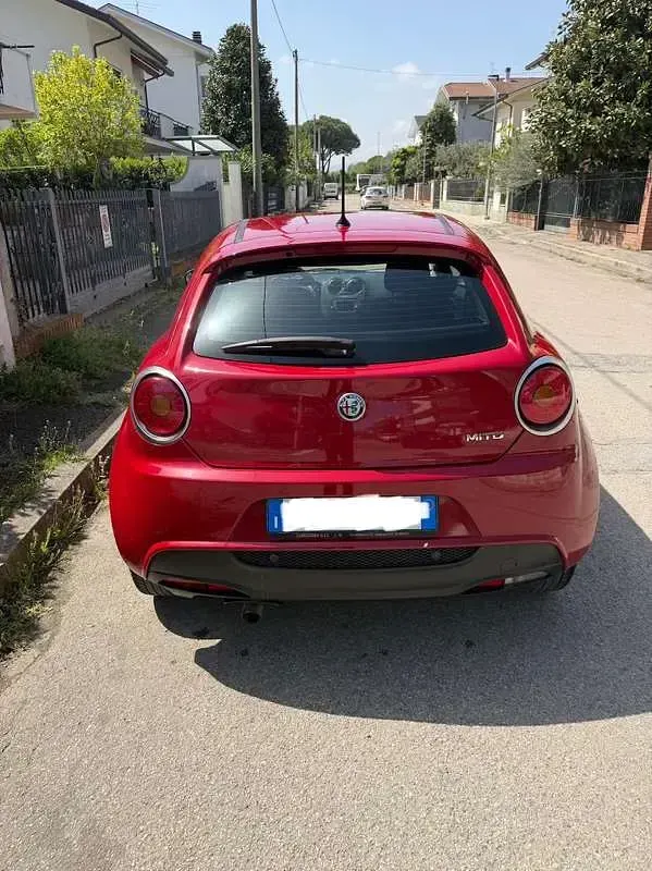 Usata Alfa Romeo MiTo 95 CV (69 kW) 2017 Rosso Utilitaria