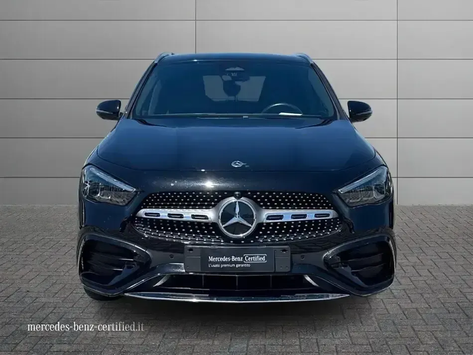 Usata Mercedes GLA200 Advanced Plus 150 CV (110 kW) 2024 Nero SUV