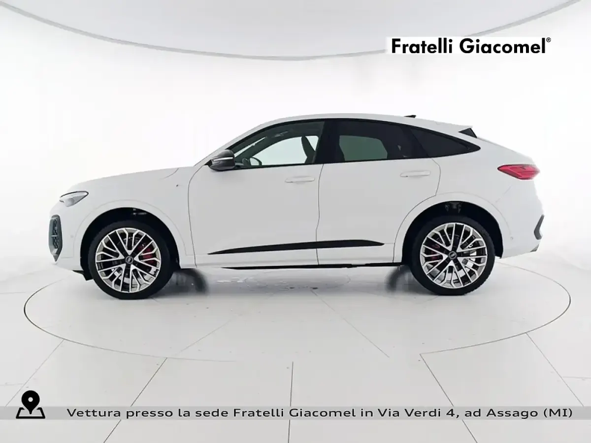 Nuova Audi Q5 Sportback Ambiente 204 CV (150 kW) 2025 Bianco SUV