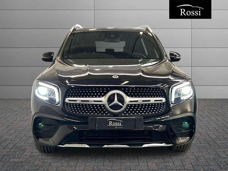 Usata Mercedes GLB200 Premium 150 CV (110 kW) 2023 Nero metallizzato SUV