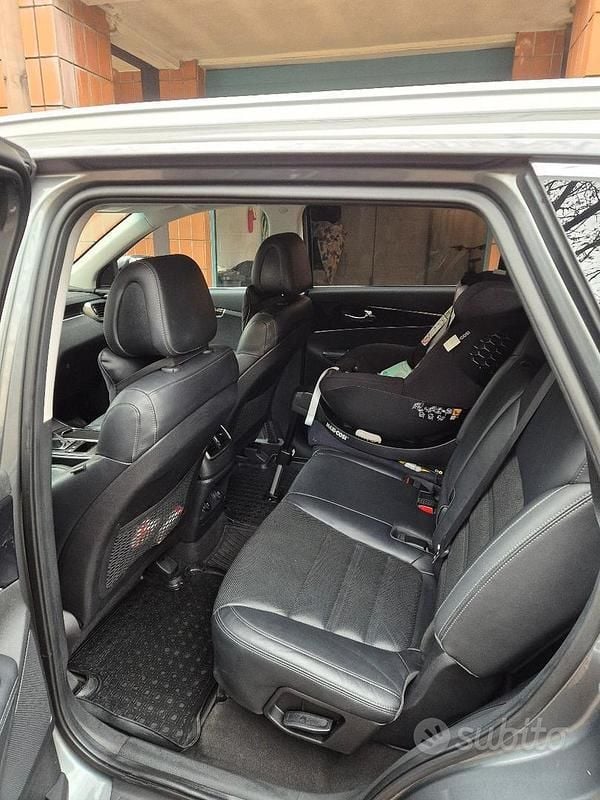 Usata Kia Sorento 200 CV (147 kW) 2016 Grigio SUV