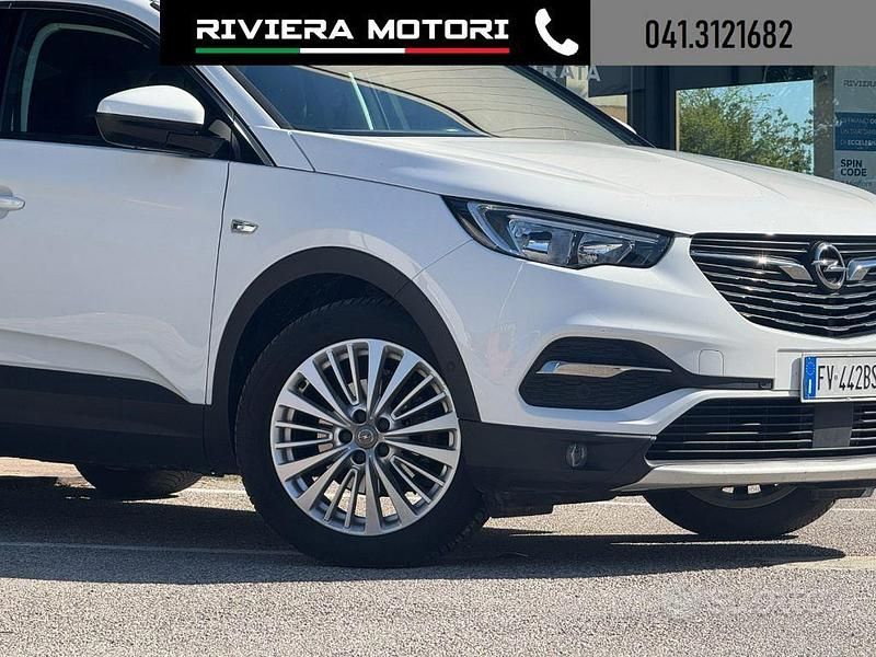 Occasion Opel Grandland X Innovation 131 ch (96 kW) 2019 Blanc SUV