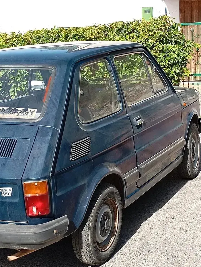 Usata Fiat 126 24 CV (17 kW) 1981 Blu Utilitaria