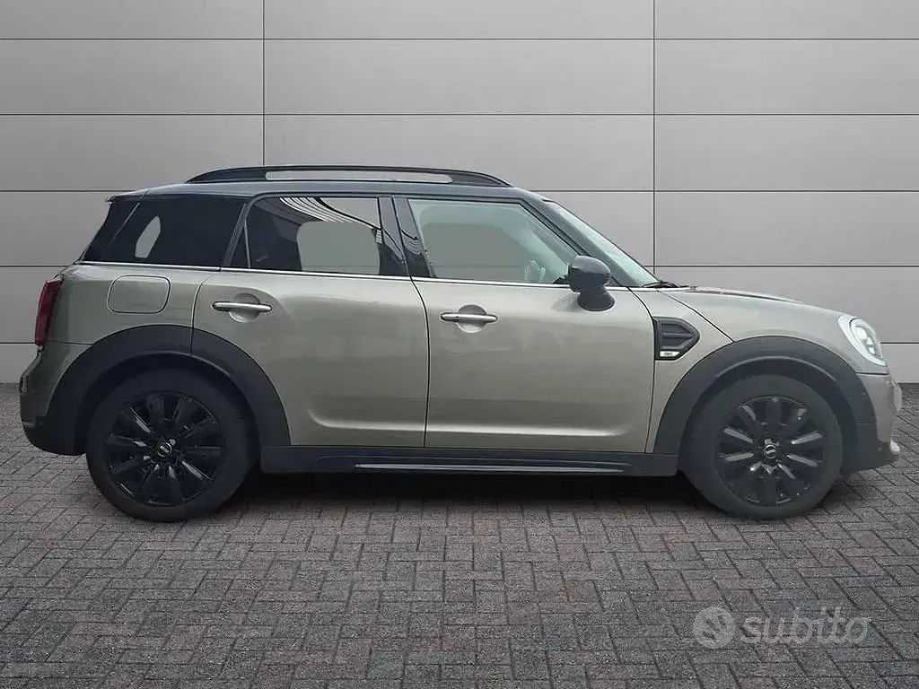 Usata Mini Cooper S Countryman Hype 178 CV (130 kW) 2018 Grey met SUV
