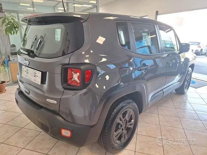 Usata Jeep Renegade Limited 131 CV (96 kW) 2021 Grigio SUV