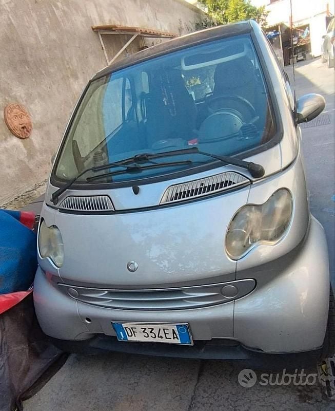Grigio Usata 2006 Smart ForTwo Coupé Coupé | 500 € (Super prezzo) - Immagine 1/4