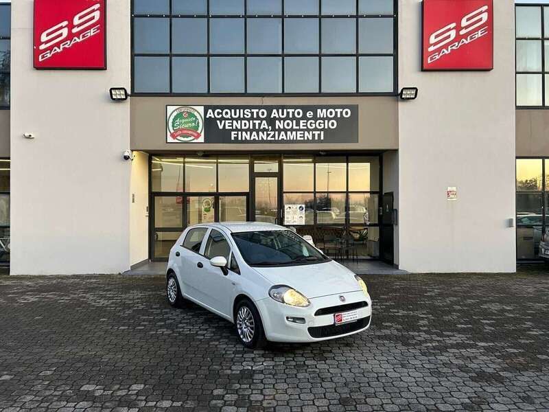 Bianco Usata 2018 Fiat Punto S Due volumi | 4500 € (Ottimo prezzo) - Immagine 1/4