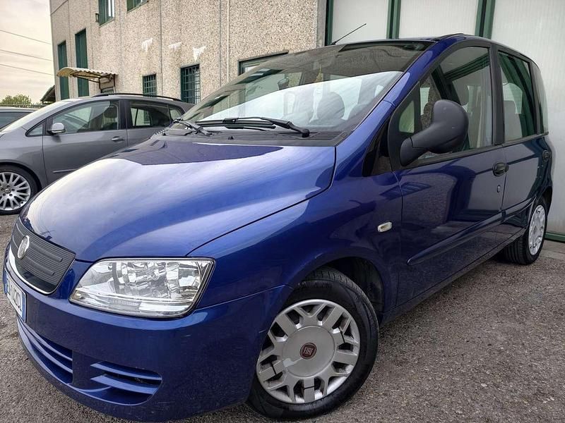 Usata Fiat Multipla 120 CV (88 kW) 2010 Blu/azzurro Monovolume