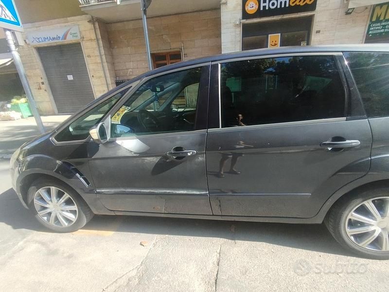 Usata Ford S-MAX S 2006 Grigio Monovolume