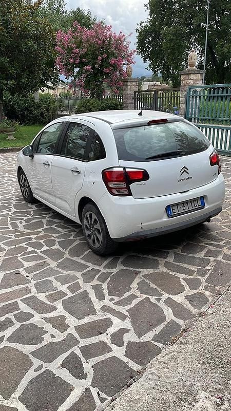 Usata Citroën C3 68 CV (50 kW) 2013 Bianco Utilitaria