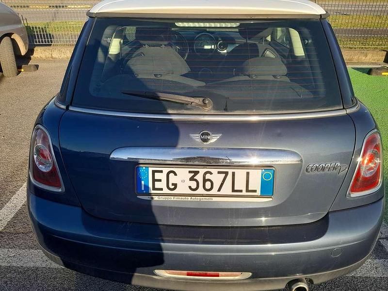 Usata Mini Cooper D 112 CV (82 kW) 2010 Blu/azzurro Utilitaria